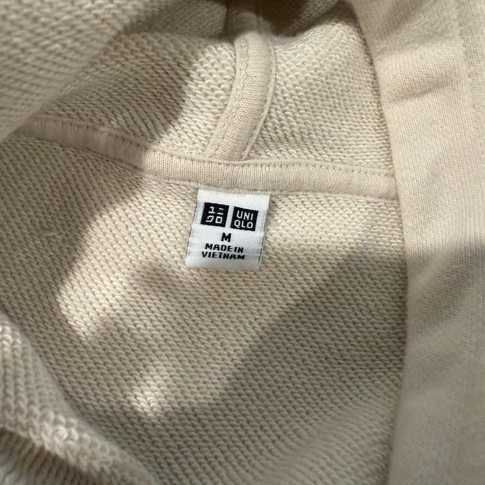 SOLD Uniqlo Cream Long Sleeve Dress - Picture 5 of 5